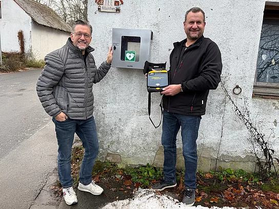 Bürgermeister Karsten Fischkal und Ortssprecher Alexander Schickert